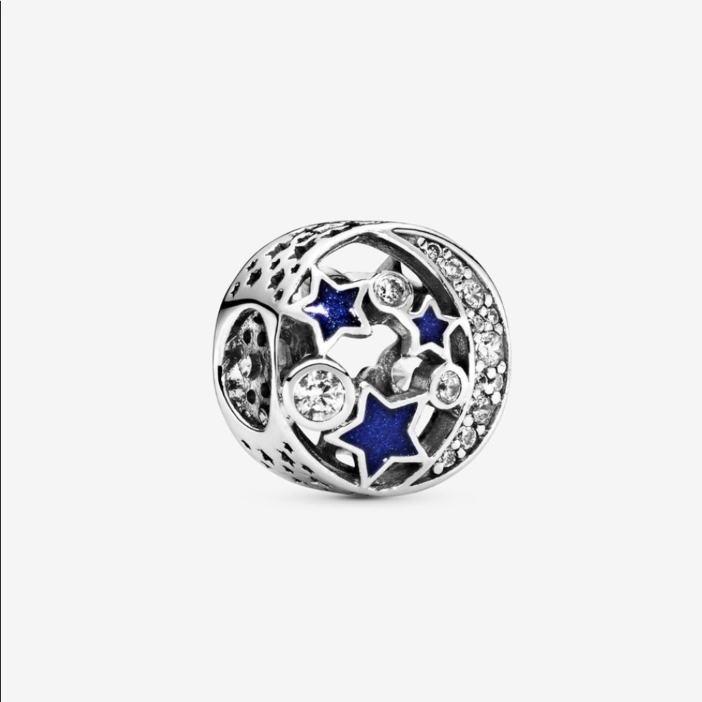 ❤️Pandora Sparkling Night Sky Charm